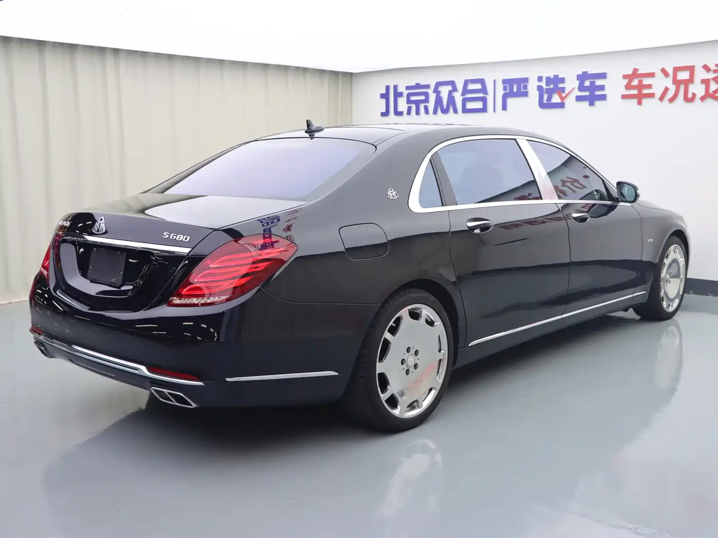 Фото 27 - Mercedes-Benz Maybach S-Class
