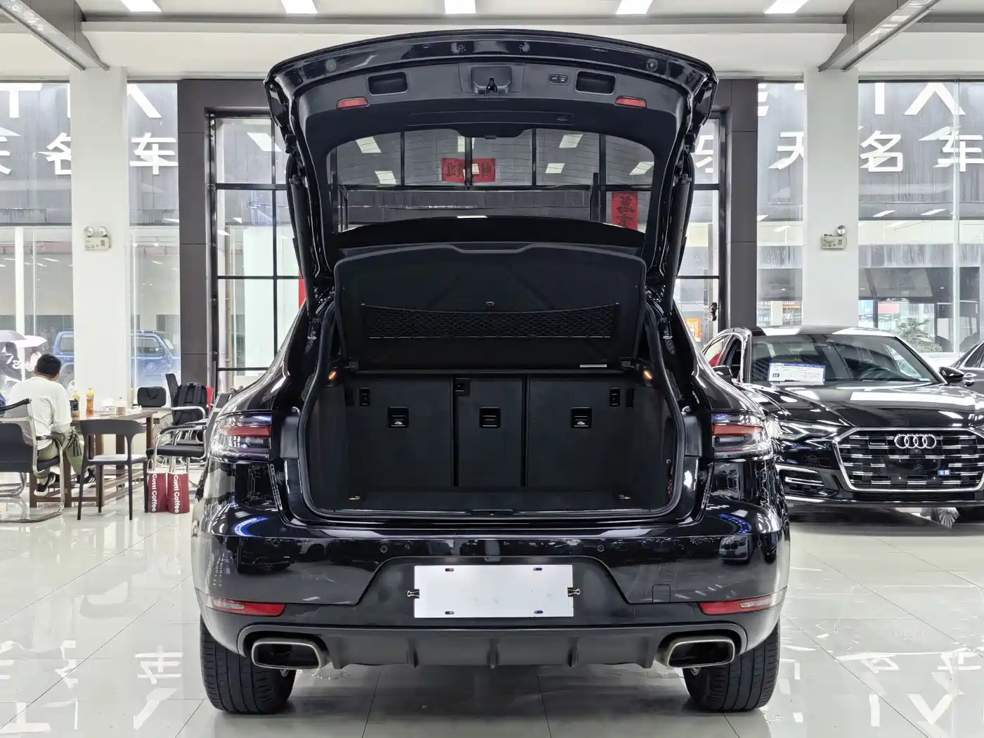 Porsche Macan 2018 Macan 2.0T фото 15