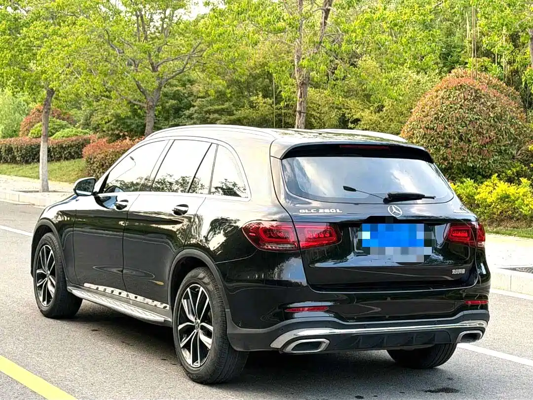 Mercedes-Benz GLC 2022 Facelift GLC 260 L 4MATIC Luxury Model фото 18
