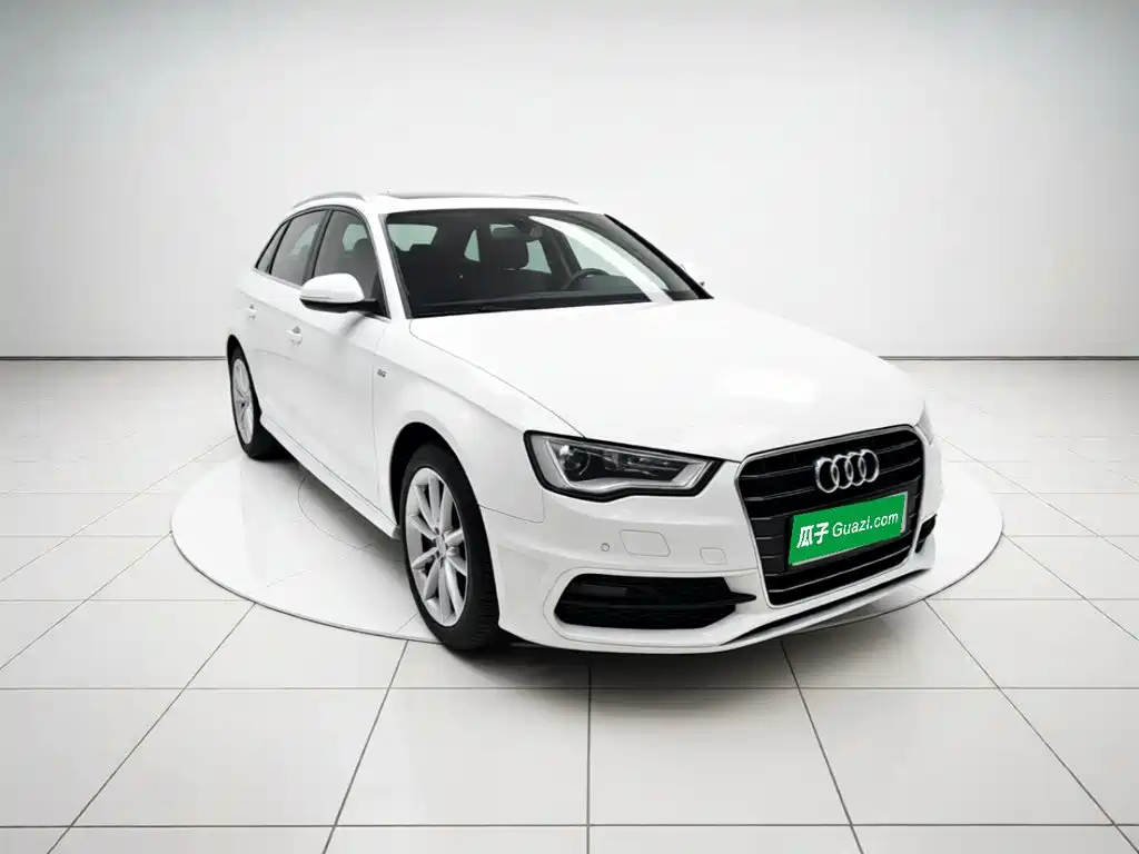 Audi A3 (Import) 2015 2014 Sportback 40 TFSI S line Comfort