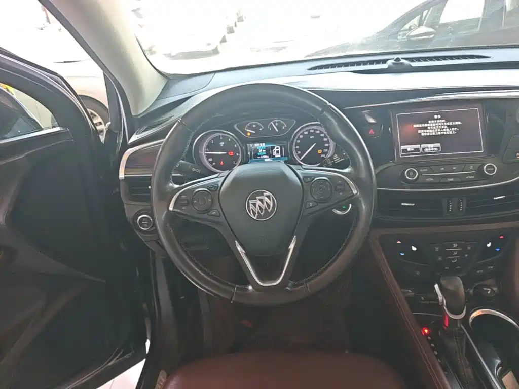 Фото 7 - Buick Envision Plus