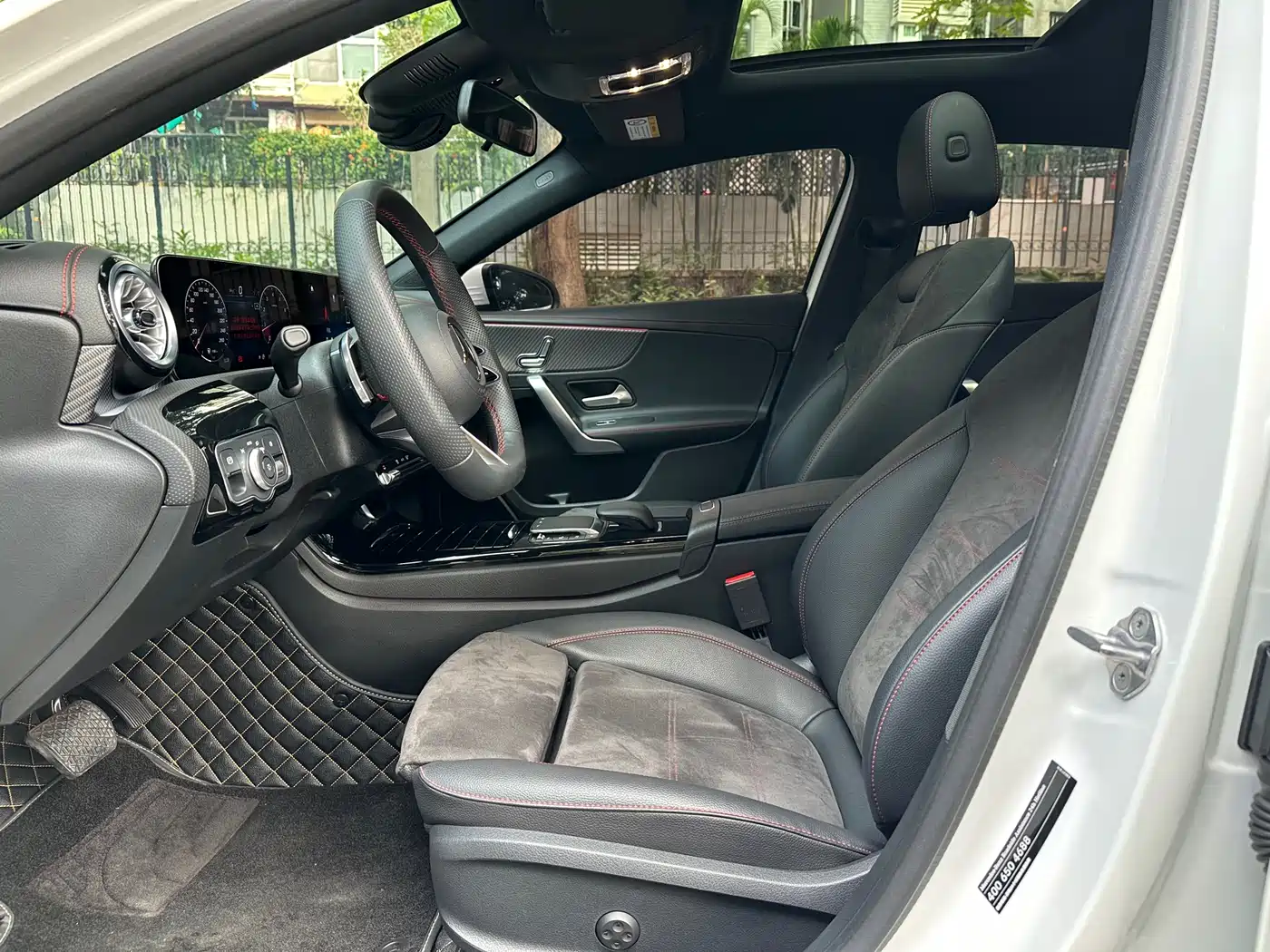 Mercedes-Benz A-Class 2023 A 200 L Fashion фото 3