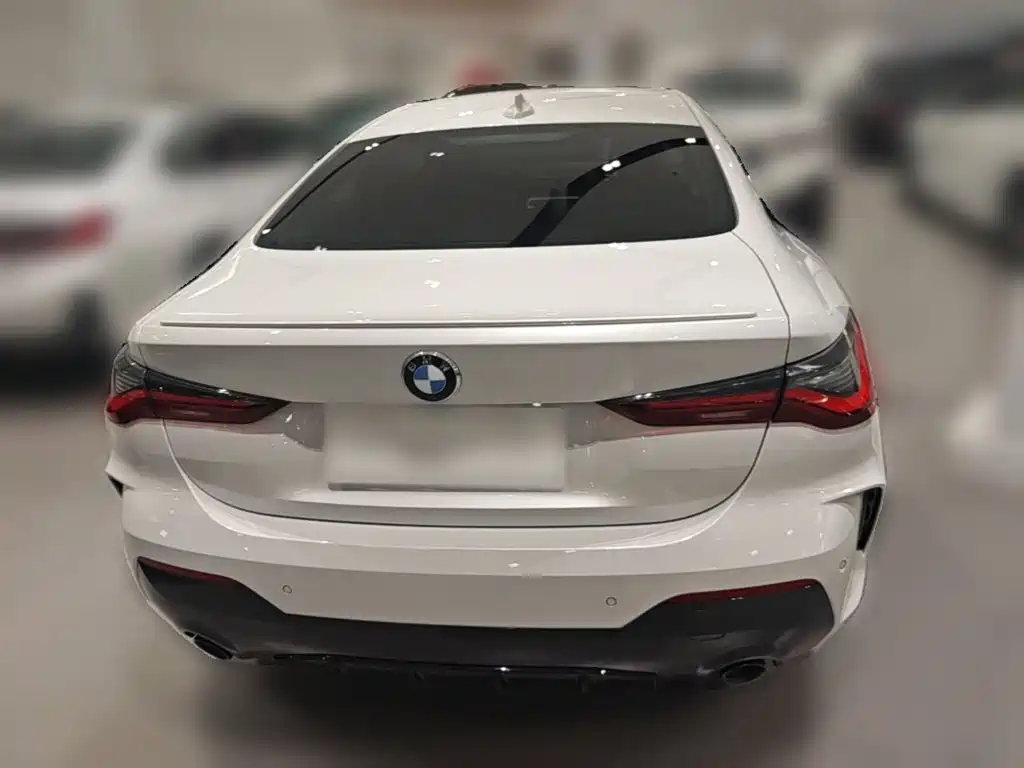 BMW 4-SERIES