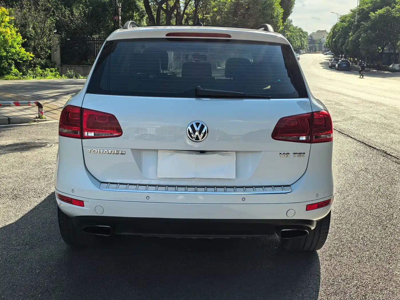 Volkswagen Touareg 2011 3.0TSI Comfort фото 12