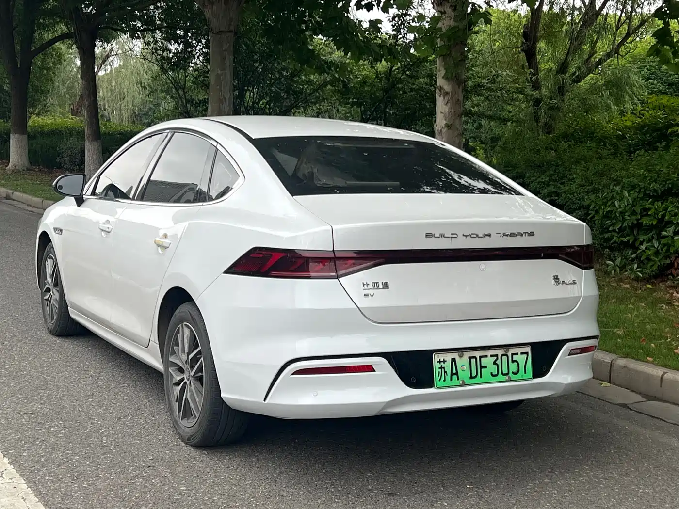 BYD Qin PLUS 2021 EV 400KM Luxury Model фото 3