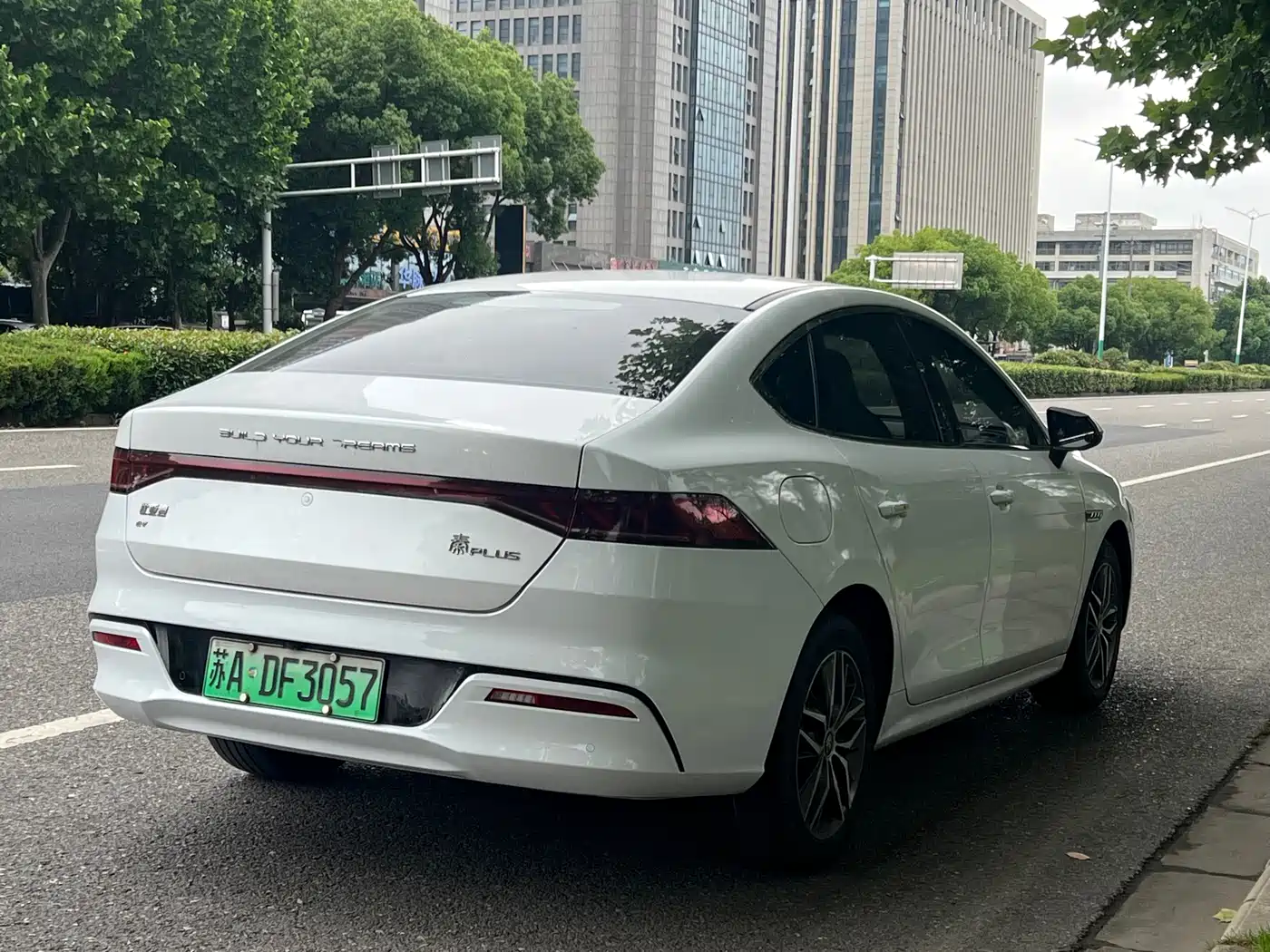 BYD Qin PLUS 2021 EV 400KM Luxury Model фото 5