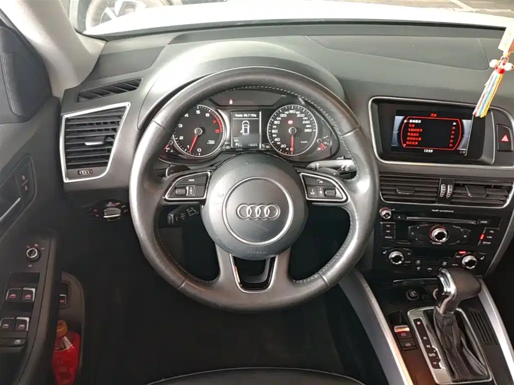 Audi Q5 2013 40 TFSI Technology фото 11