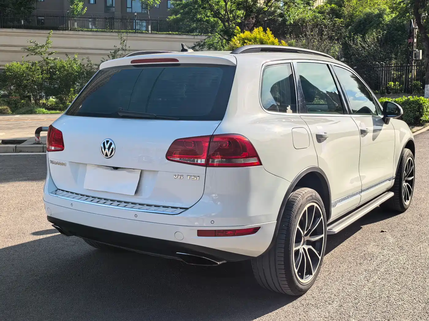 Volkswagen Touareg 2011 3.0TSI Comfort фото 10