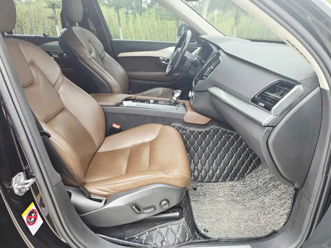 Volvo XC90 2018 T6 Momentum 7-Seater фото 7