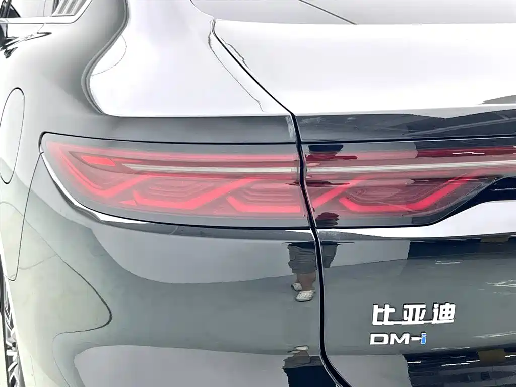 BYD Han 2023 DM-i Champion Edition 121KM Honor фото 3
