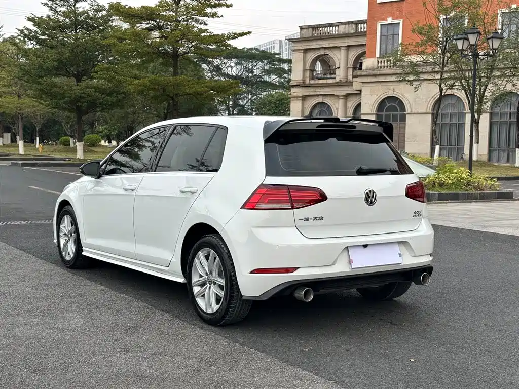 Volkswagen Golf 2019 280TSI DSG Comfort (China V) фото 16