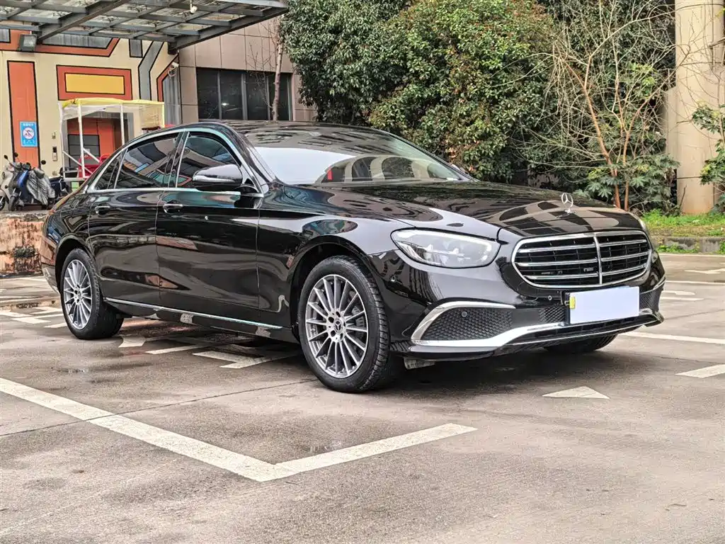 Mercedes-Benz E-Class 2021 Facelift E 260 L фото 3