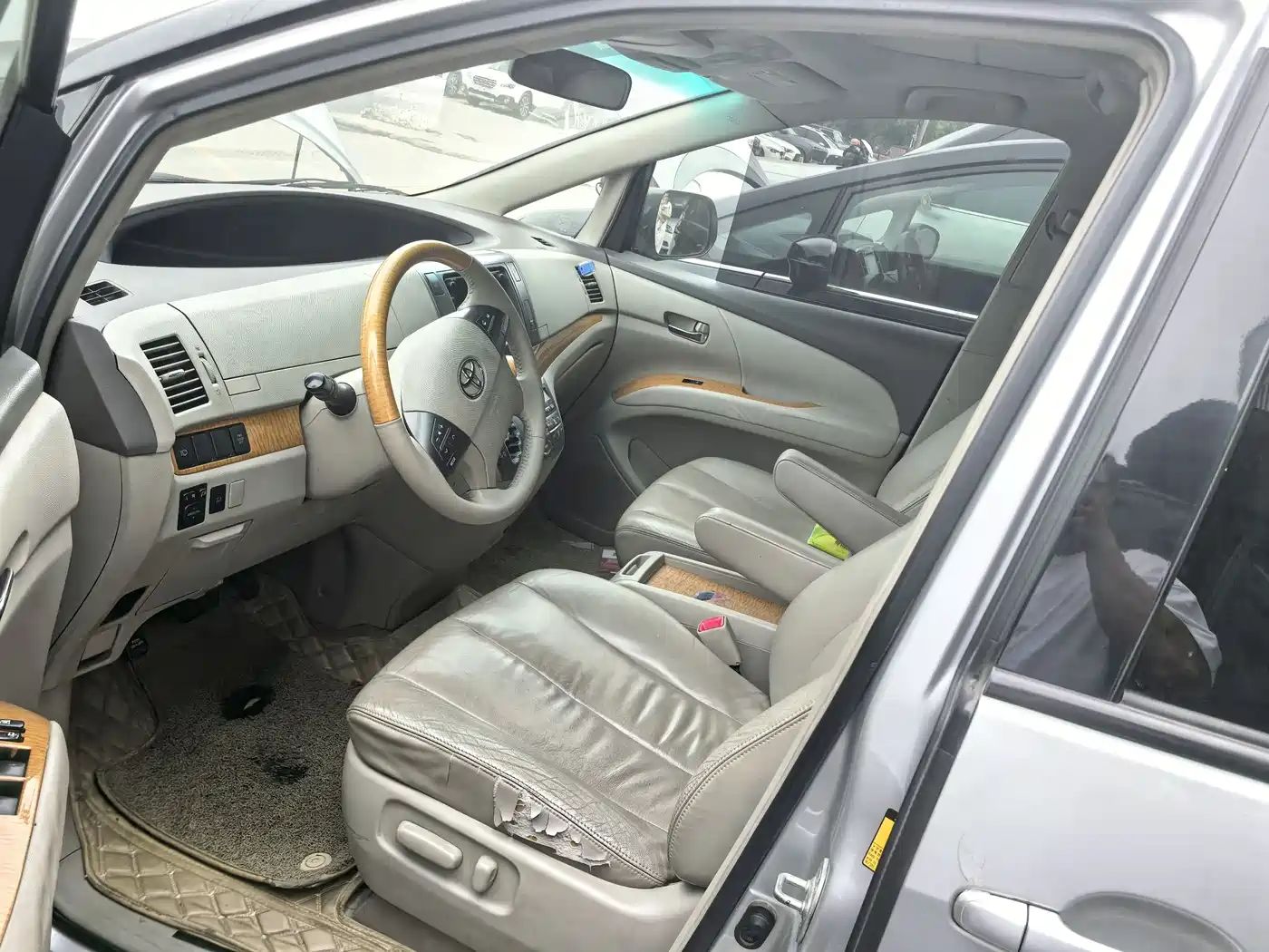 Toyota Previa 2007 3.5L 7-Seater Luxury фото 4