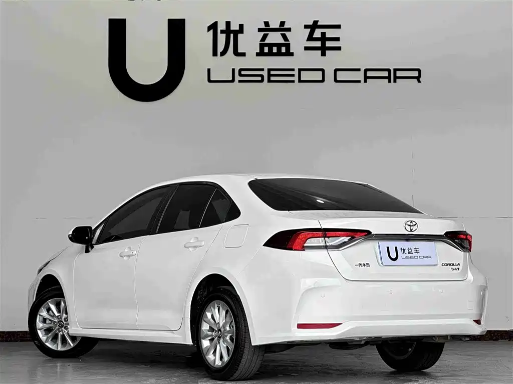 Toyota Corolla 2021 1.2T S-CVT Elite PLUS Edition фото 7