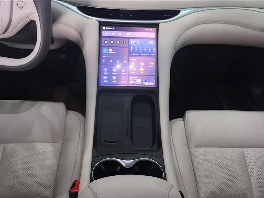 ZHIJI AUTOMOBILE ZHIJI L6