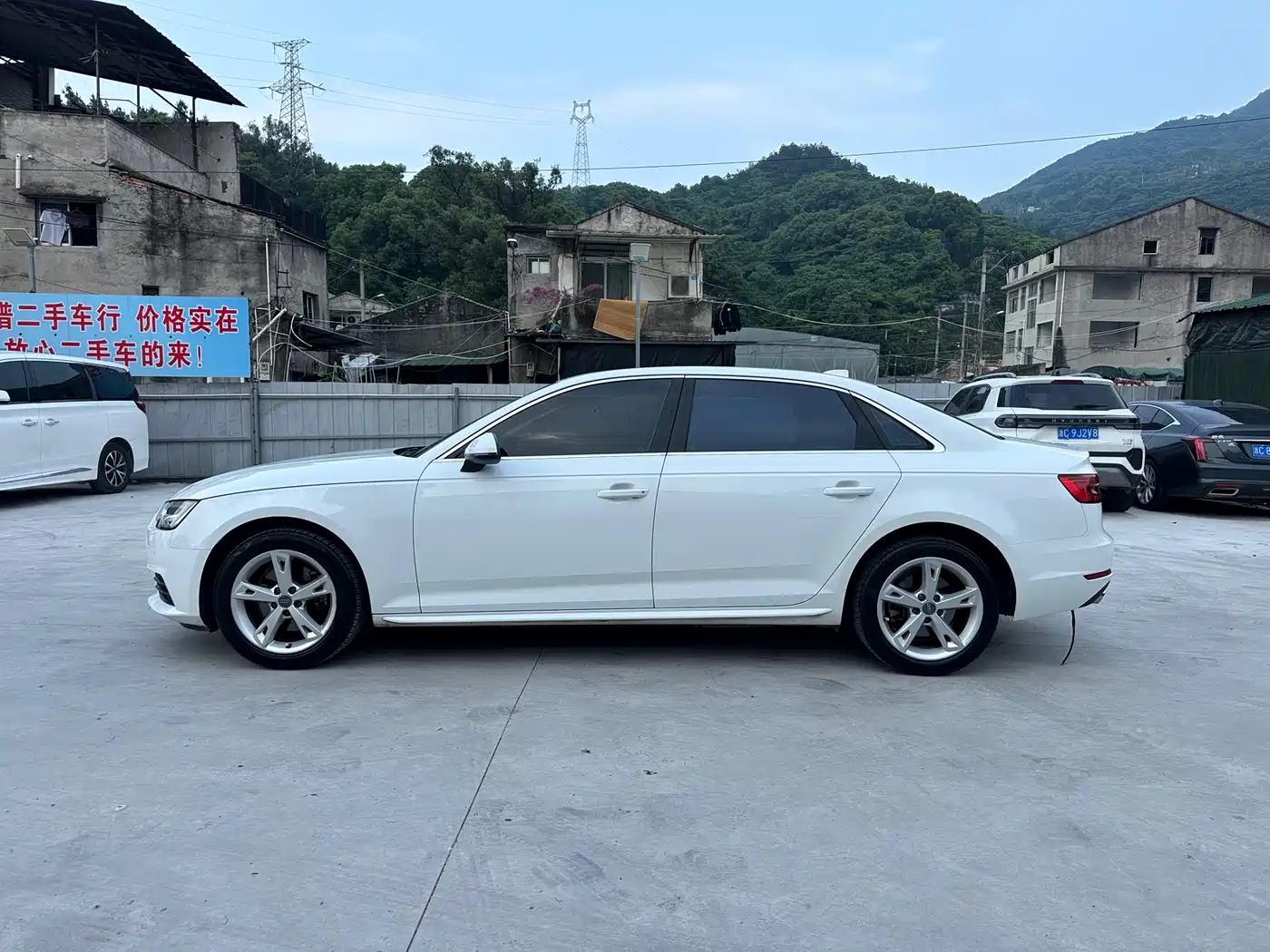 Audi A4L 2017 40 TFSI Fashion Edition фото 2