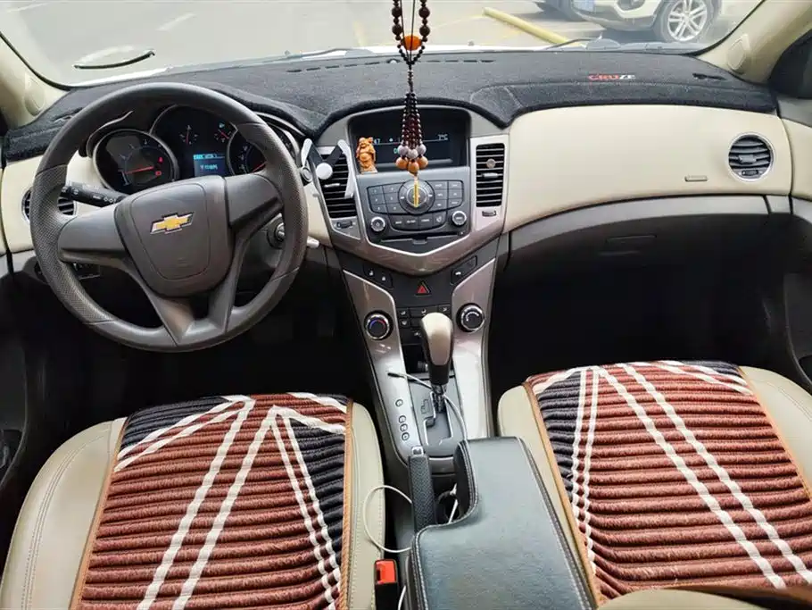 Chevrolet Cruze 2015 1.5L Classic SE AT фото 12