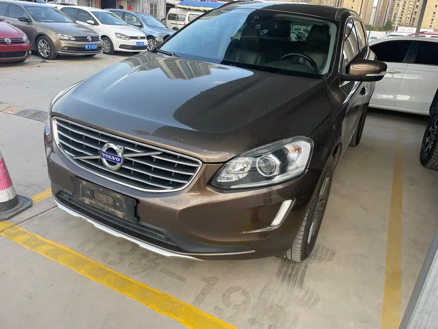 VOLVO XC60