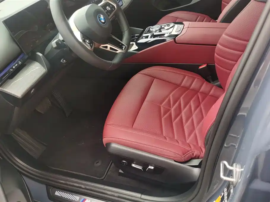 BMW i5 2024 eDrive 35L Premium Model M Sport Package фото 9