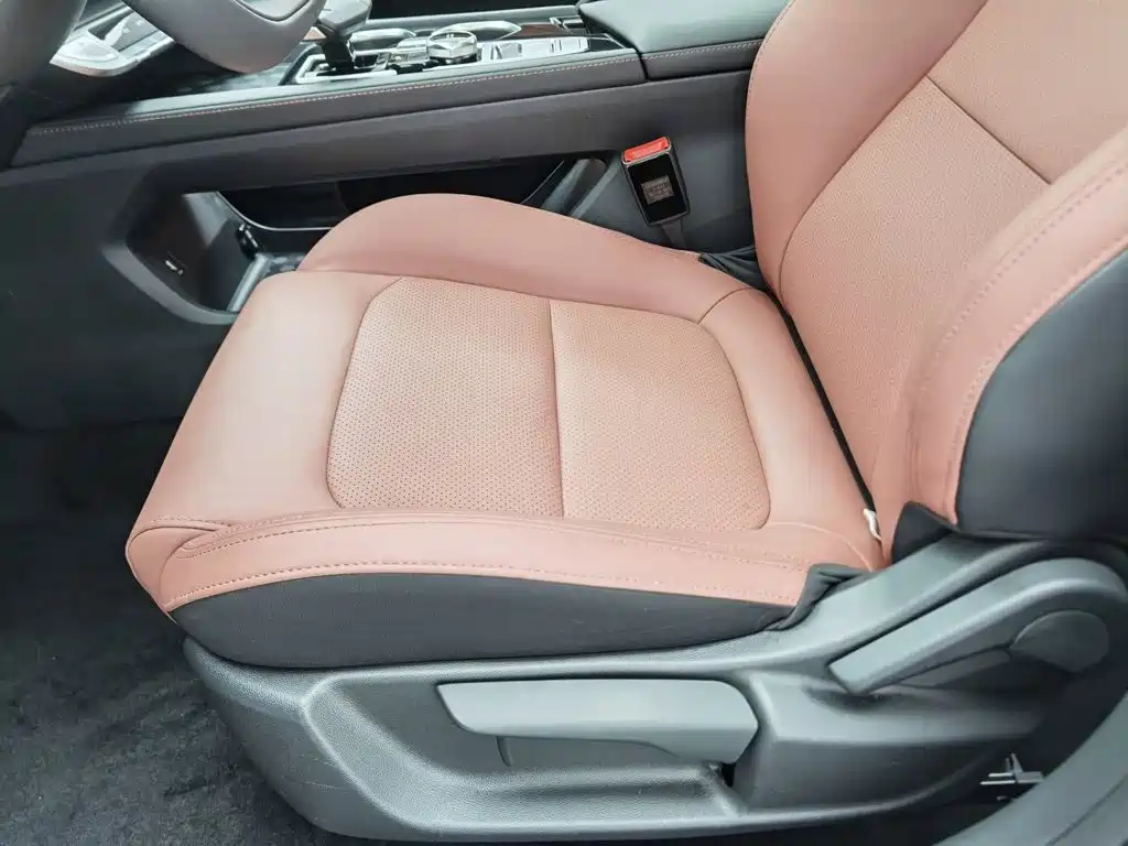 Photo 20 - Changan Eado