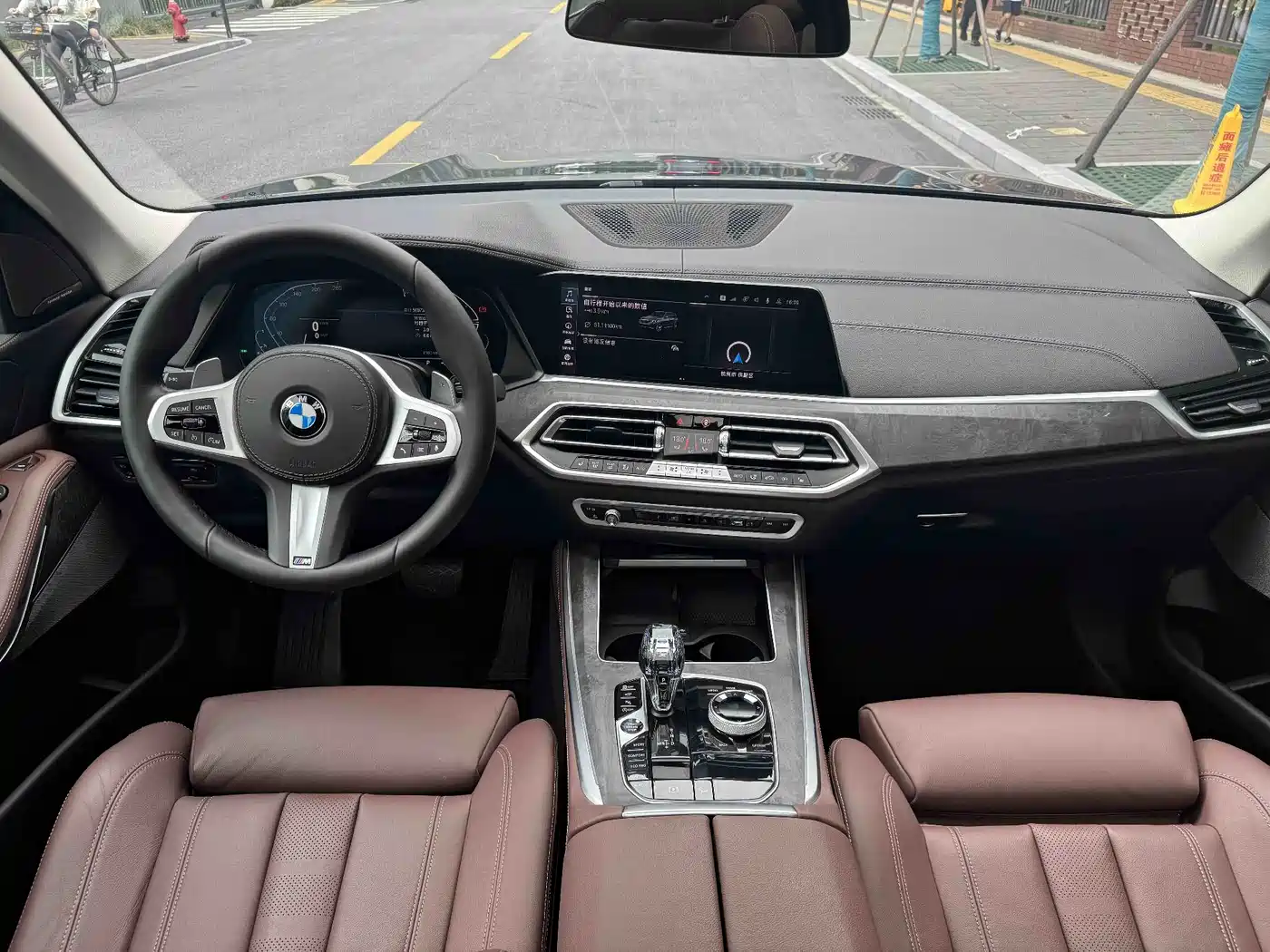 BMW X5 (Import) 2020 xDrive40i M Sport Package фото 10