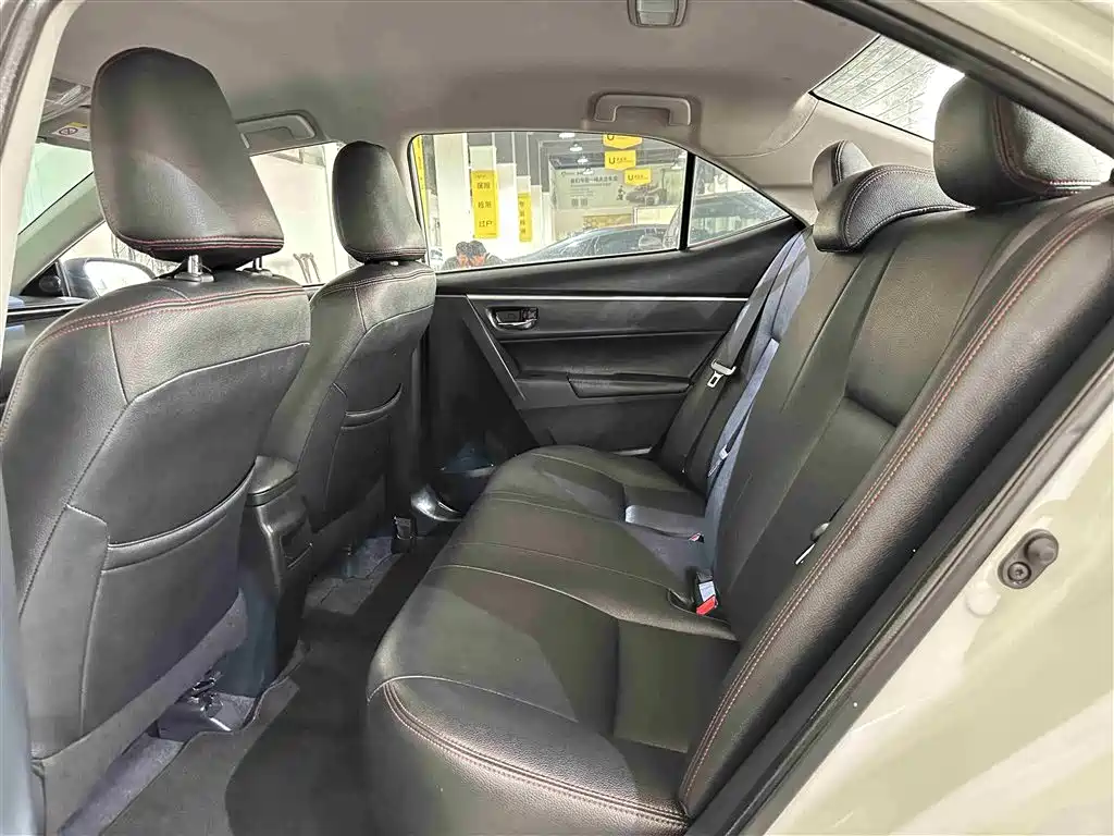 Toyota Corolla 2018 1.2T S-CVT GL Smart Edition фото 5