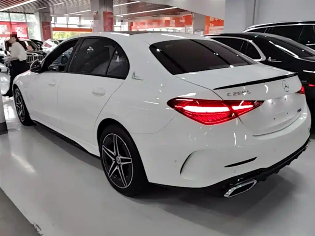 Mercedes-Benz C-Class 2025 Facelift C 260 L Night Sport Edition фото 5
