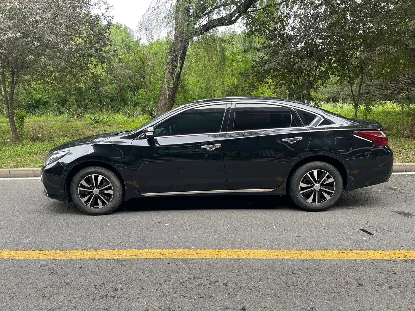 Nissan Teana 2016 Facelift 2.0L XL Comfort фото 2