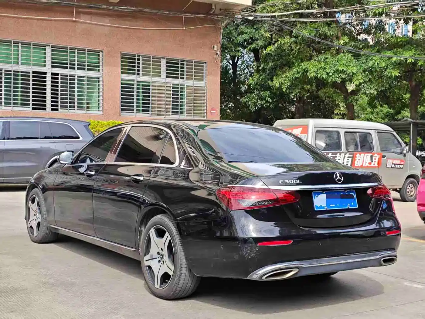 Mercedes-Benz E-Class 2016 E 200 L фото 3