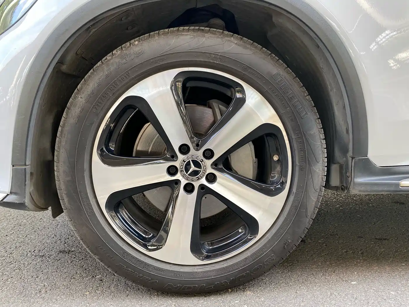 Mercedes-Benz GLC 2019 GLC 260 L 4MATIC Dynamic фото 14