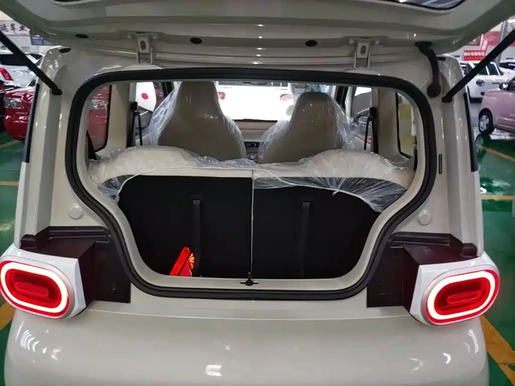 Wuling Motors Hongguang MINIEV 2026 2024 3rd Generation 215km Youth Edition