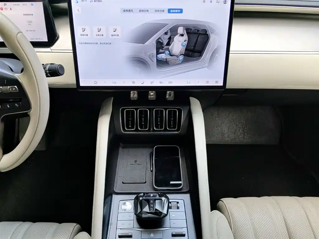 BYD Song L EV 2024 Model 662km Excellence фото 13