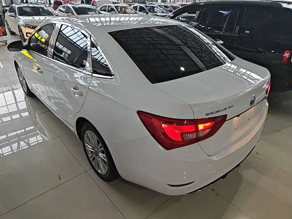 Buick Excelle 2017 15N Automatic Elite фото 5