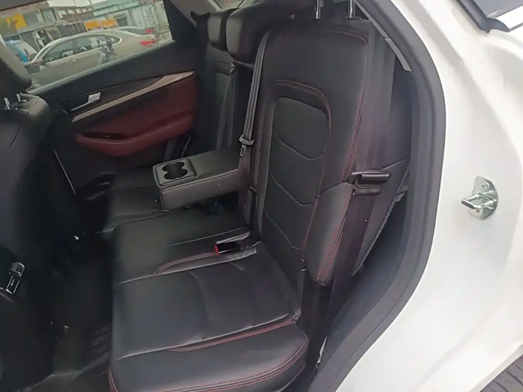 Jetour X70 2024 2023 1.5T DCT Surpass PRO 7-Seater