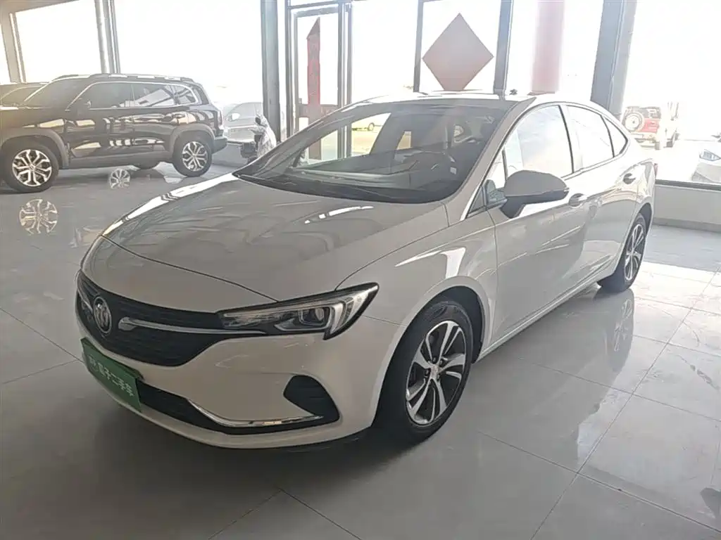 Buick Verano 2020 20T CVT Leading