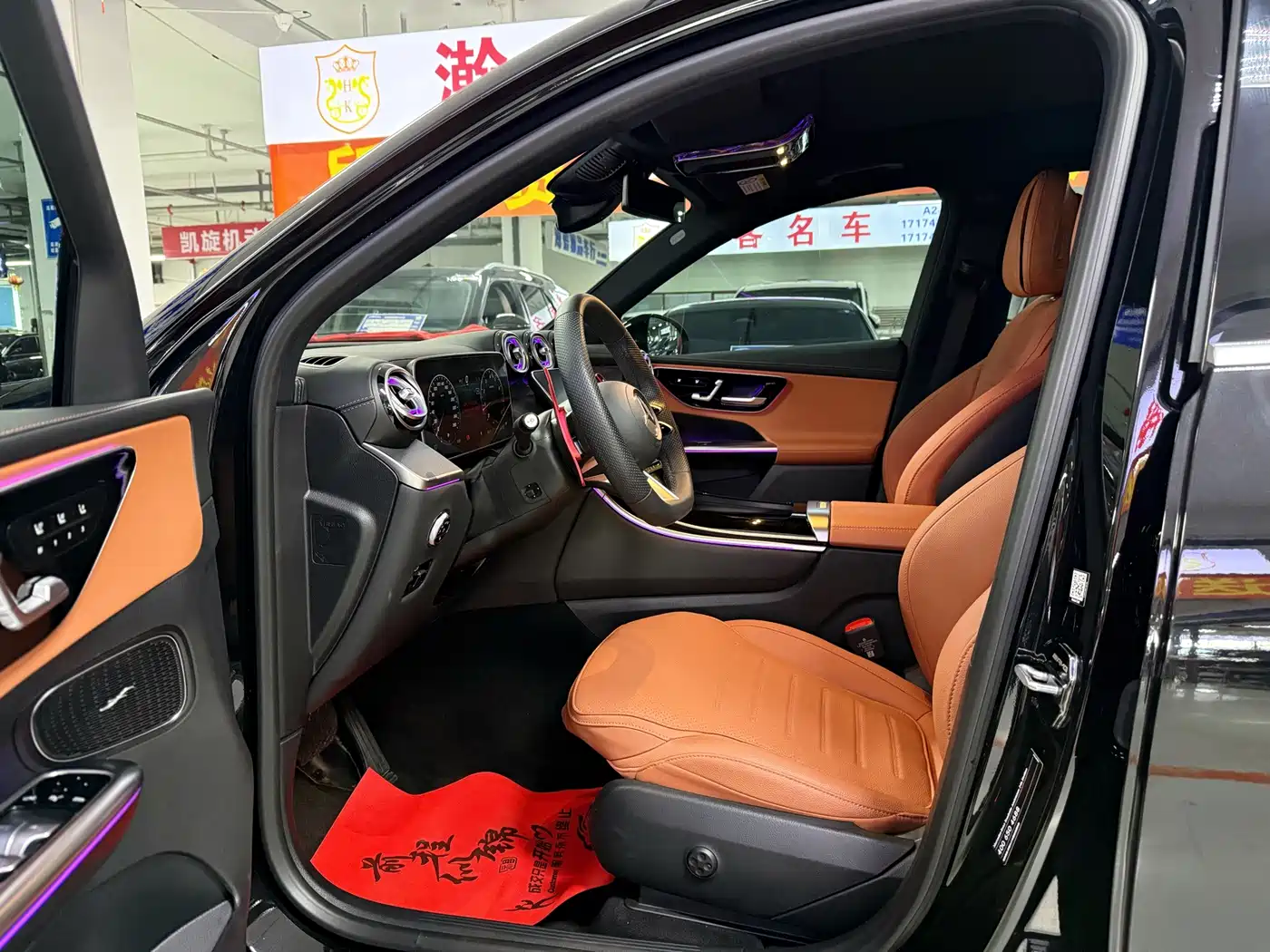 Фото 9 - Mercedes-Benz GLC