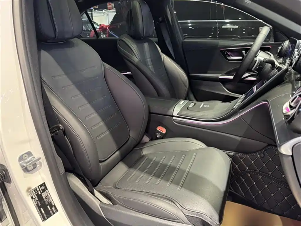 Mercedes-Benz C-Class 2025 Facelift C 260 L Sport Edition фото 4