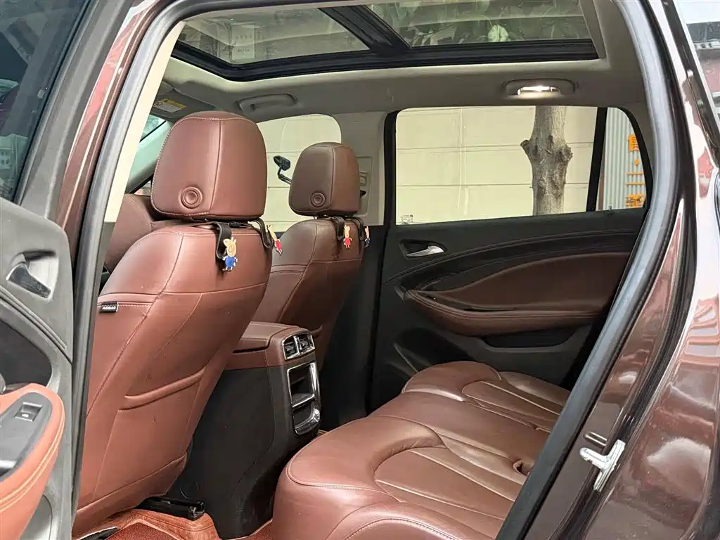Buick Envision Plus 2021 532T FWD Elite Trim фото 5
