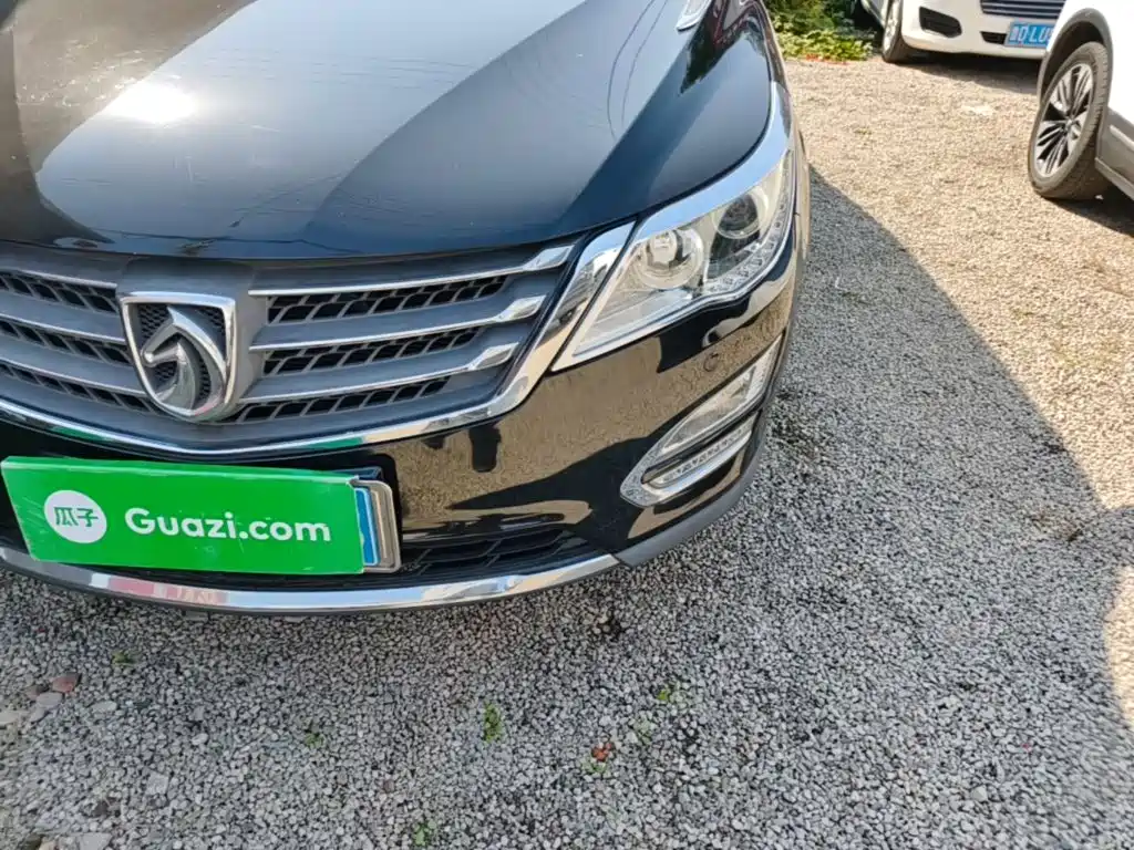 Baojun 560 2017 2016 1.8L iAMT Luxury