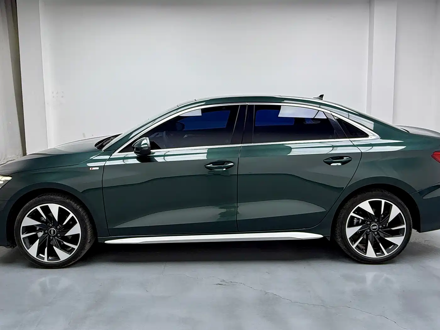 Audi A3 2023 A3L Limousine 35 TFSI Fashion Sport фото 16