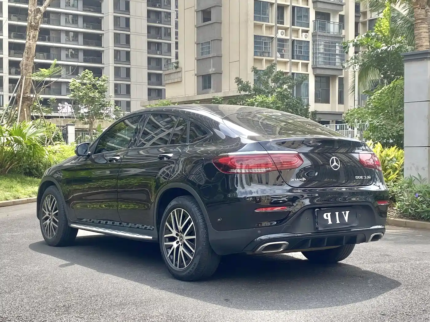 Mercedes-Benz GLC Coupe 2021 GLC 300 4MATIC Coupe SUV фото 16