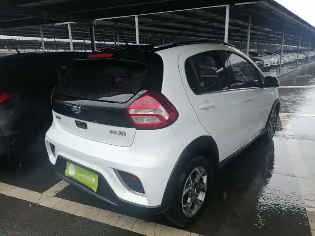 Geely Yuanjing X1 2017 2017 1.3L Auto Fun Edition