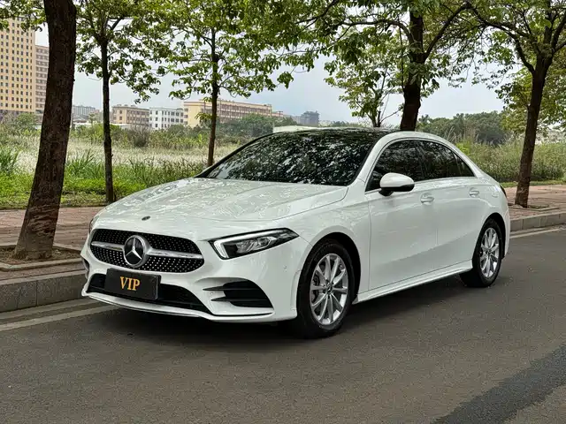 MERCEDES-BENZ A CLASS