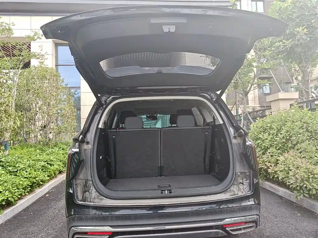 Hongqi HS7 PHEV 2024 2.0T PHEV 4WD Flagship Edition 6-seater фото 19