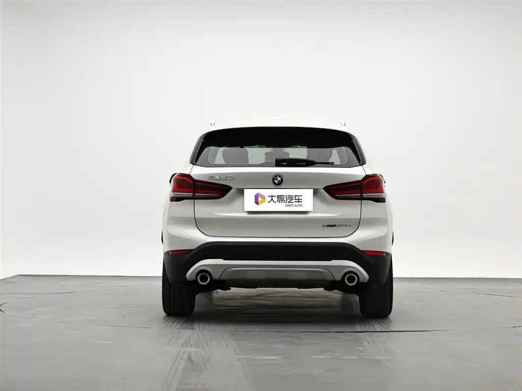 BMW X1 2020 sDrive20Li Premium Edition фото 4