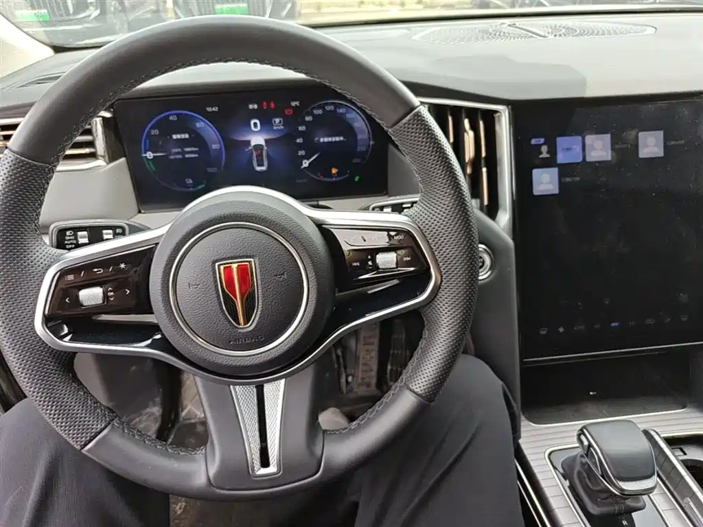 Hongqi HS7 PHEV 2024 2.0T PHEV AWD Qichang Edition 7-seater фото 11