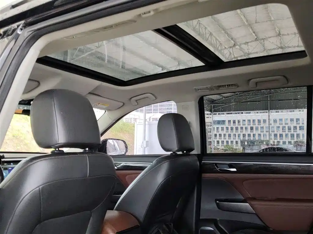 GAC Trumpchi Trumpchi GS8 2019 390T 2WD Luxury Smart Connect Edition (7-seater) фото 18