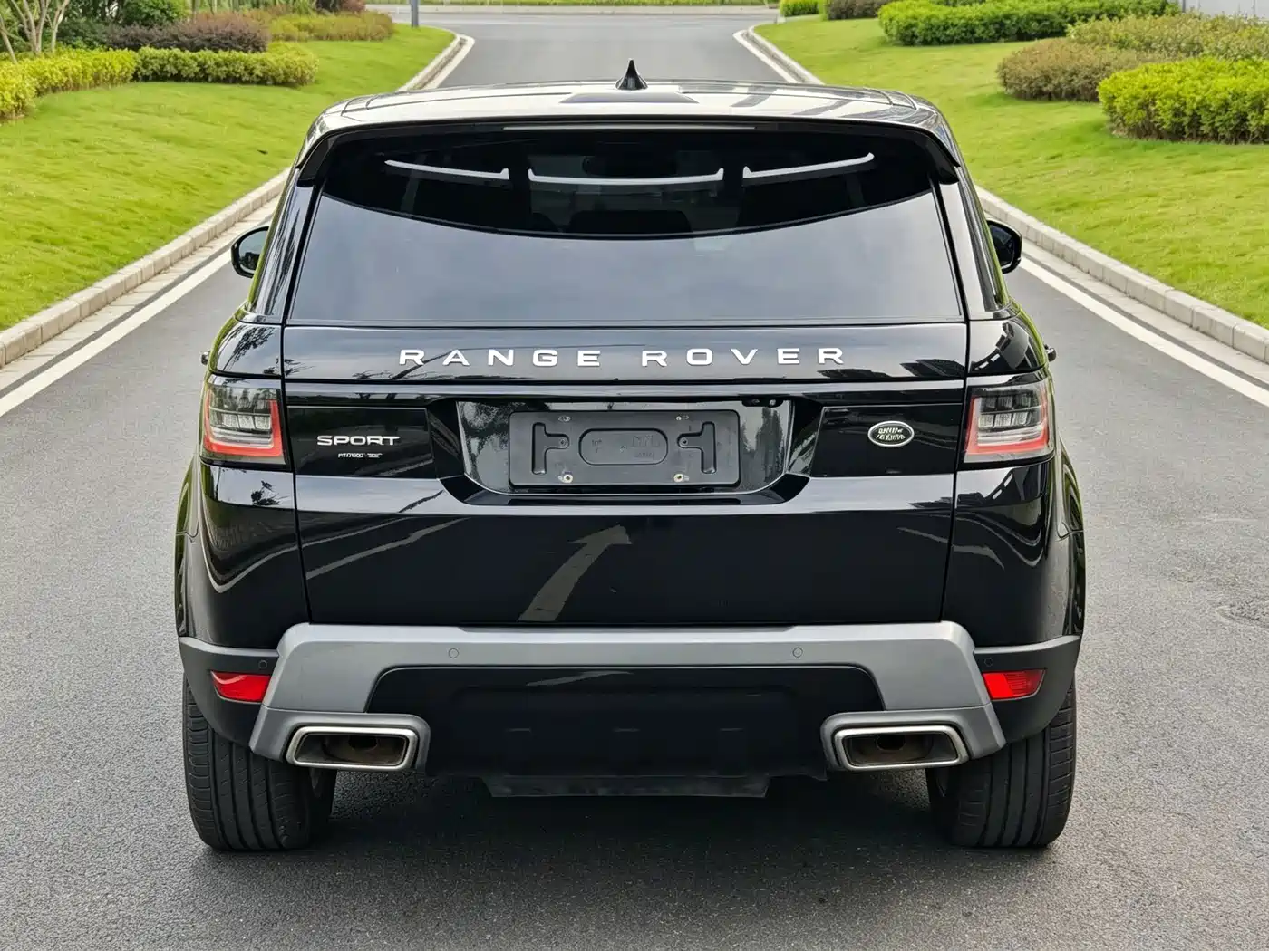 Фото 15 - Land Rover Range Rover Sport PHEV