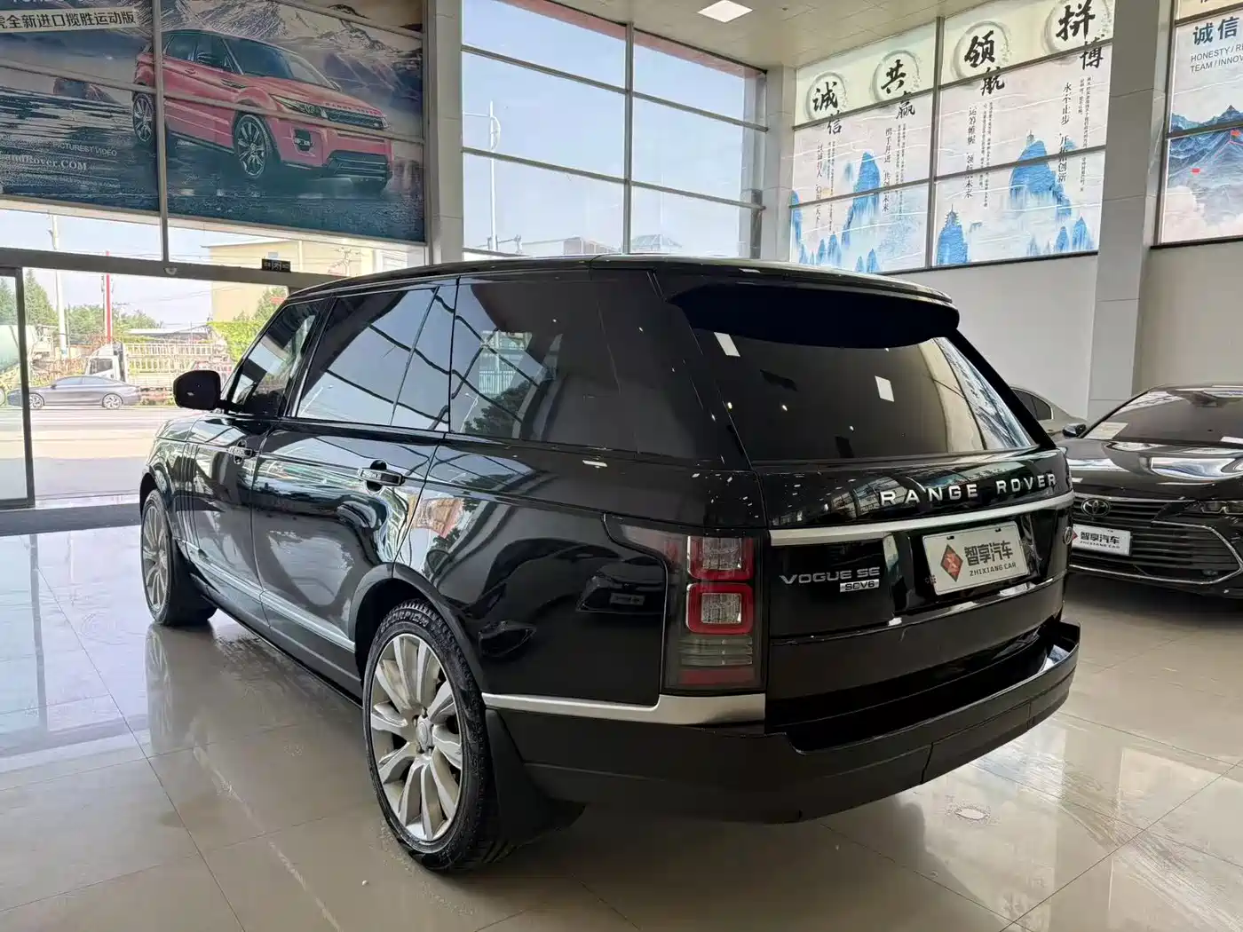 Фото 6 - Land Rover Range Rover