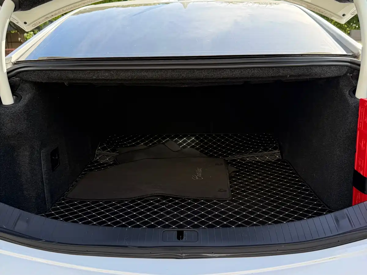 Cadillac XTS 2018 28T Elite фото 15